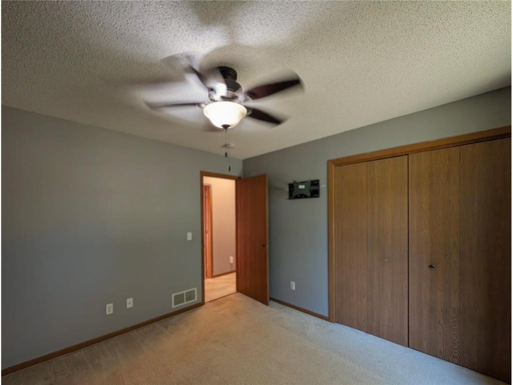 3105 3rd Avenue NW Willmar MN 56201 7111234 image21