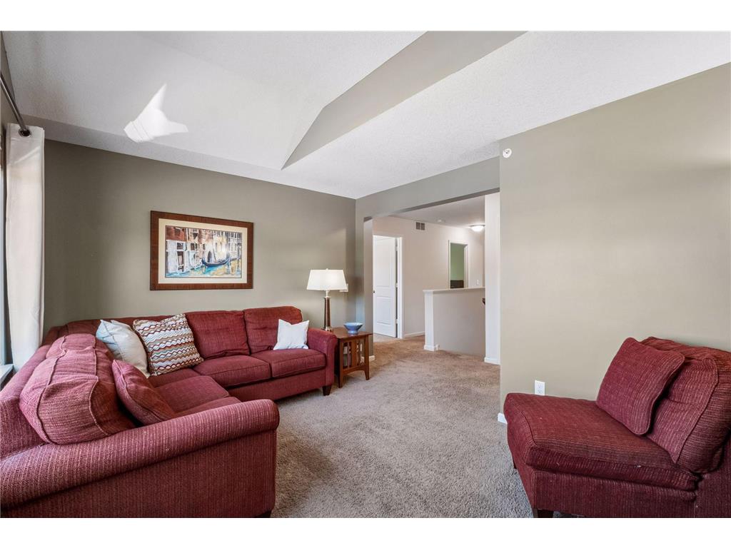 3105 Countryside Bay #A Woodbury MN 55129 7089475 image25
