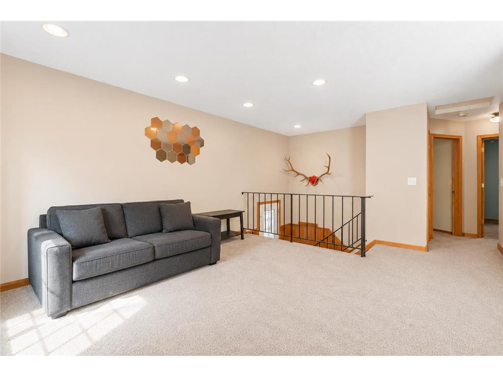 31050 Foster Avenue Stacy MN 55079 7083179 image2