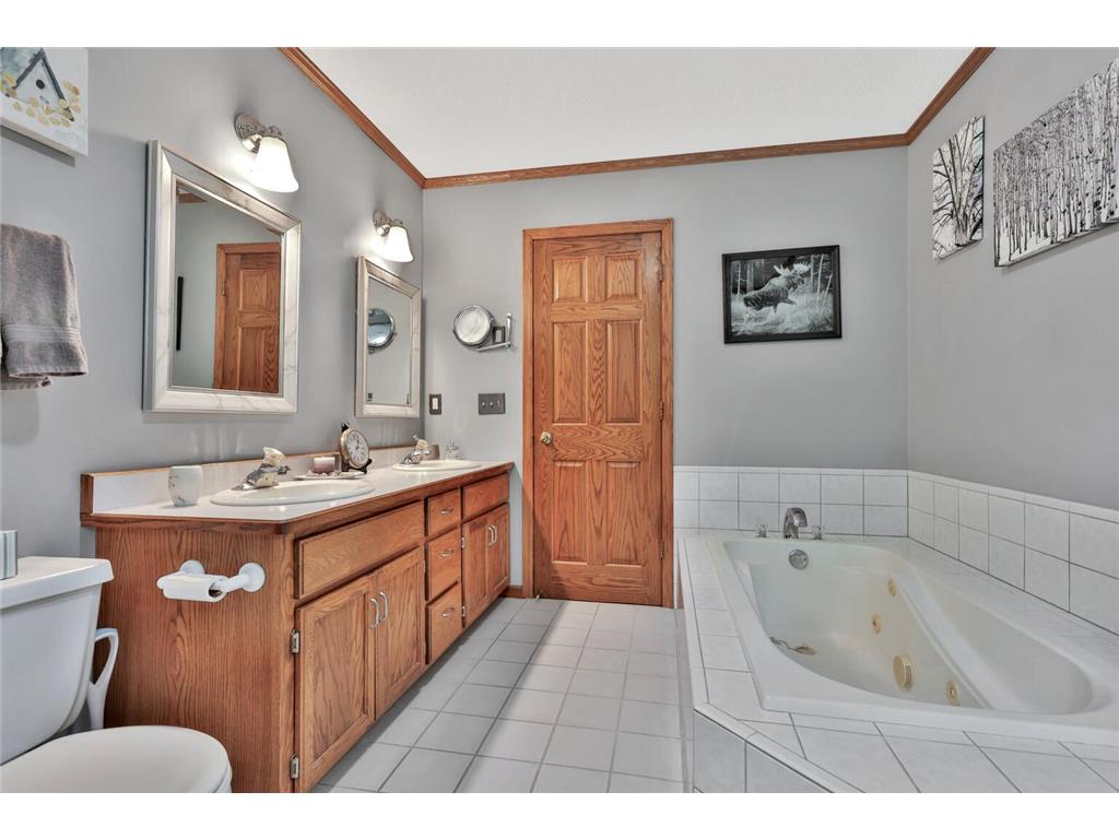 31066 Cedar Ridge Drive Lindstrom MN 55045 - North Center Lake 7091148 image40