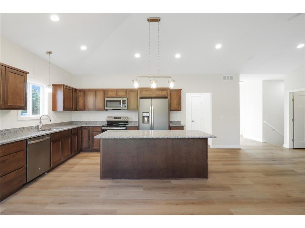 31079 Magnolia Ridge Way Lindstrom MN 55045 7029386 image1