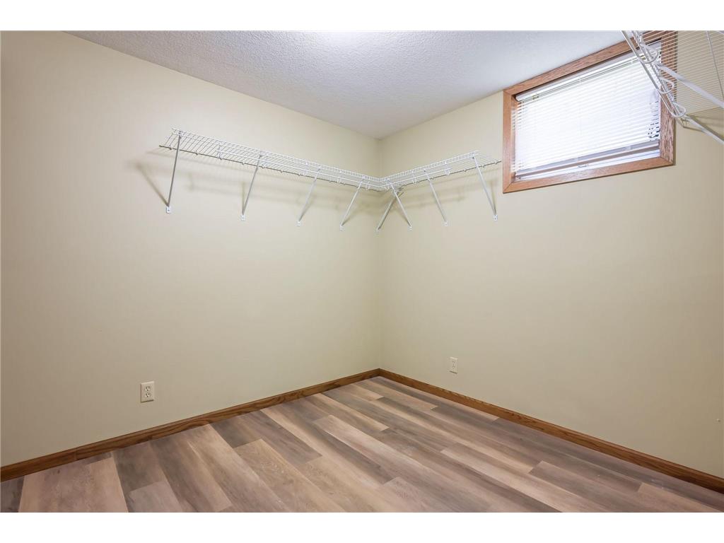 3108 W 108th Street Bloomington MN 55431 7096323 image30