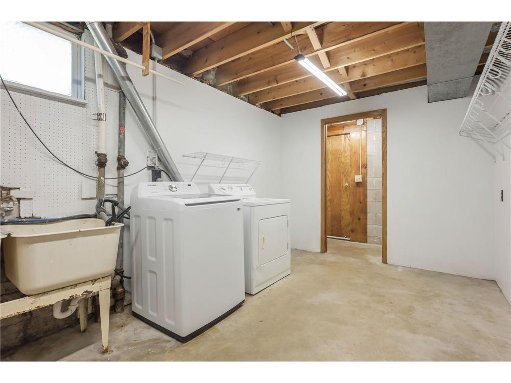 3108 W 108th Street Bloomington MN 55431 7096323 image34