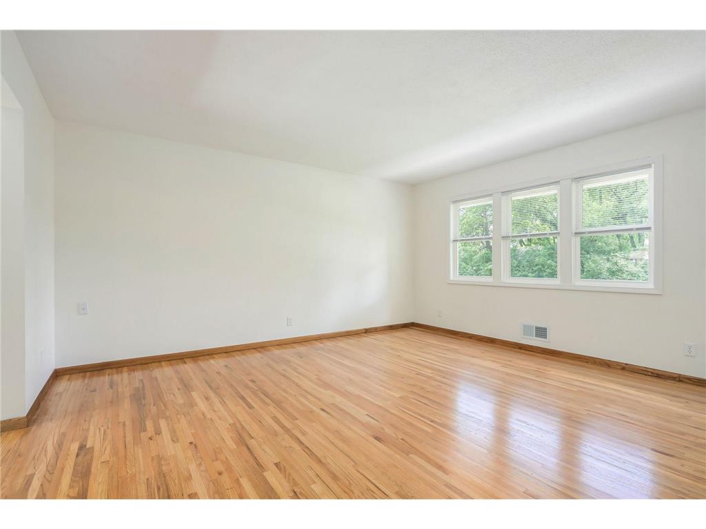 3108 W 108th Street Bloomington MN 55431 7096323 image5