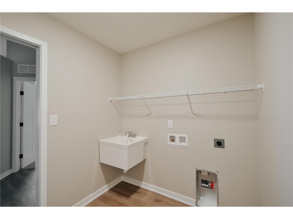 311 11th Street N Goodhue MN 55027 6758318 image20