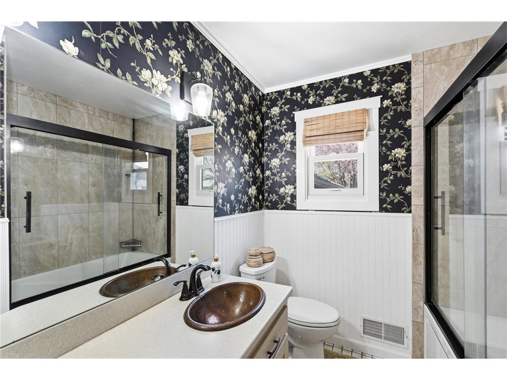 311 24th Street NE Rochester MN 55906 7065208 image16