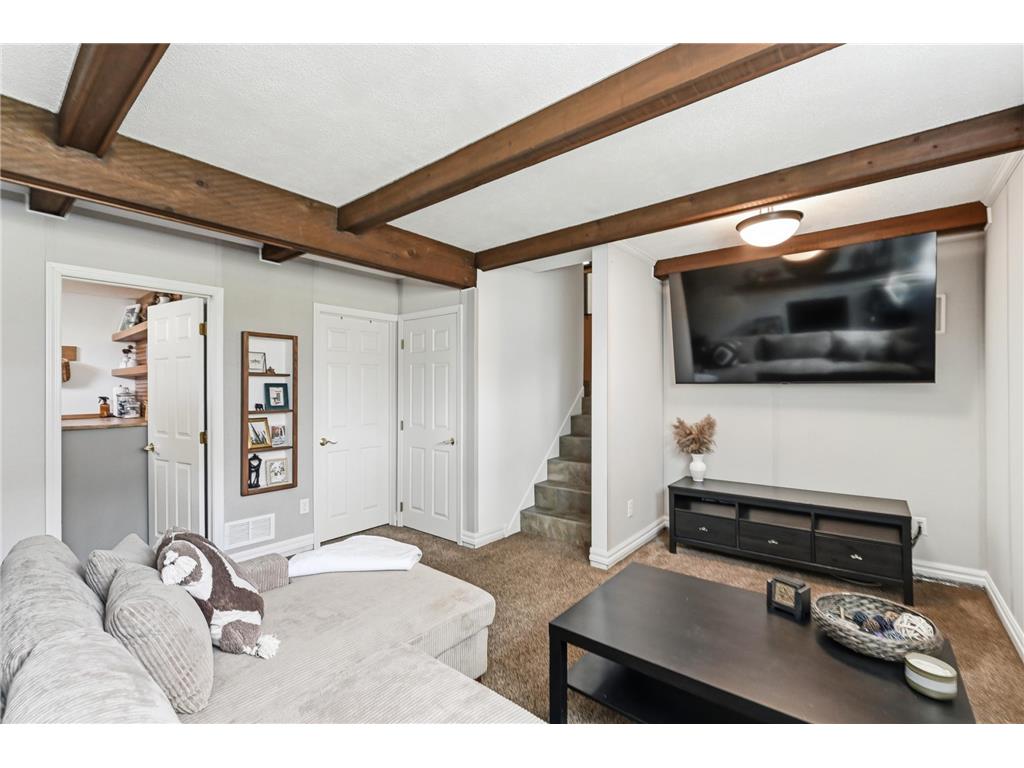 311 24th Street NE Rochester MN 55906 7065208 image24