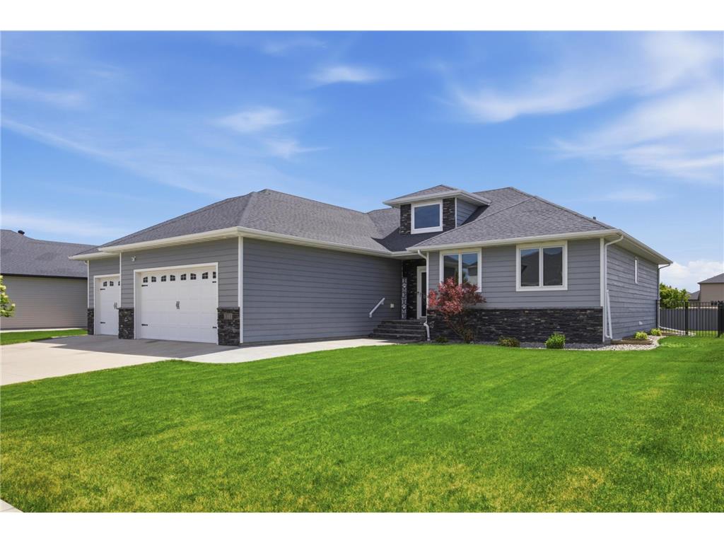 311 39th Avenue E West Fargo ND 58078 7093172 image2