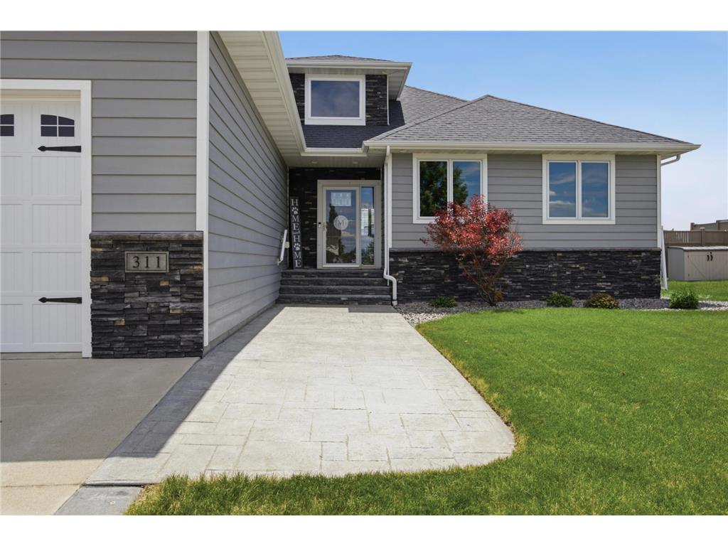 311 39th Avenue E West Fargo ND 58078 7093172 image3