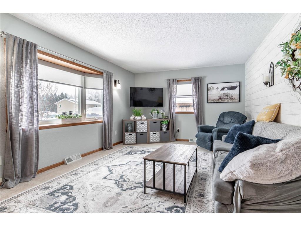 311 4th Avenue E Abercrombie ND 58001 7045261 image5