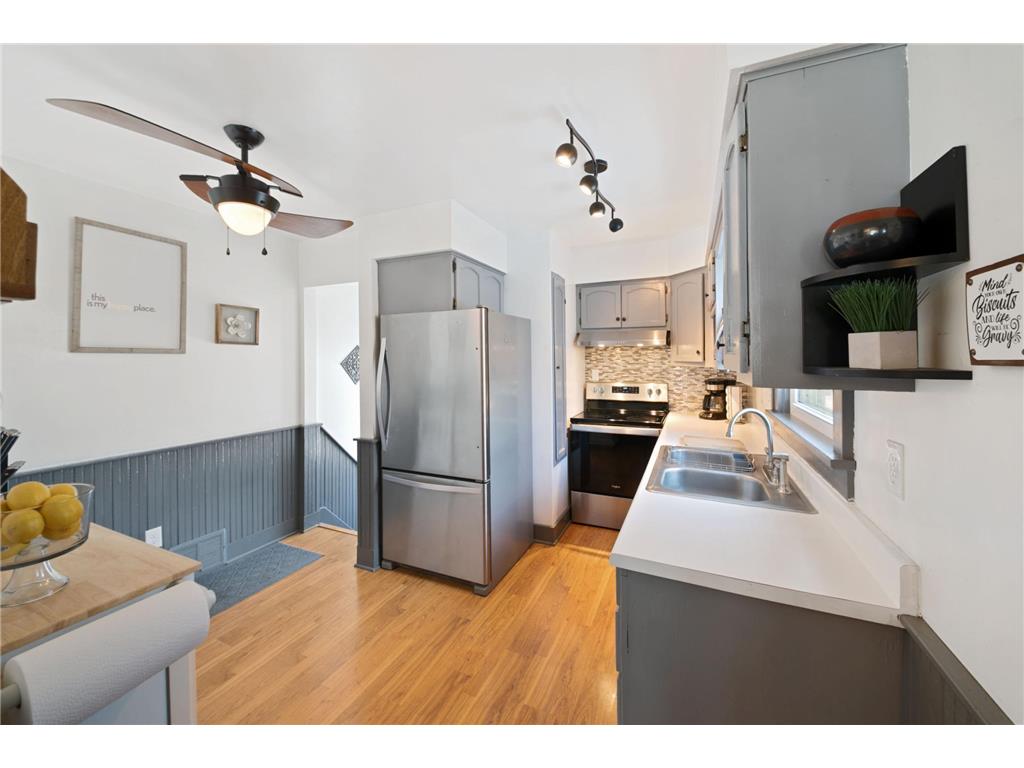 311 6th Avenue S South Saint Paul MN 55075 7005378 image7