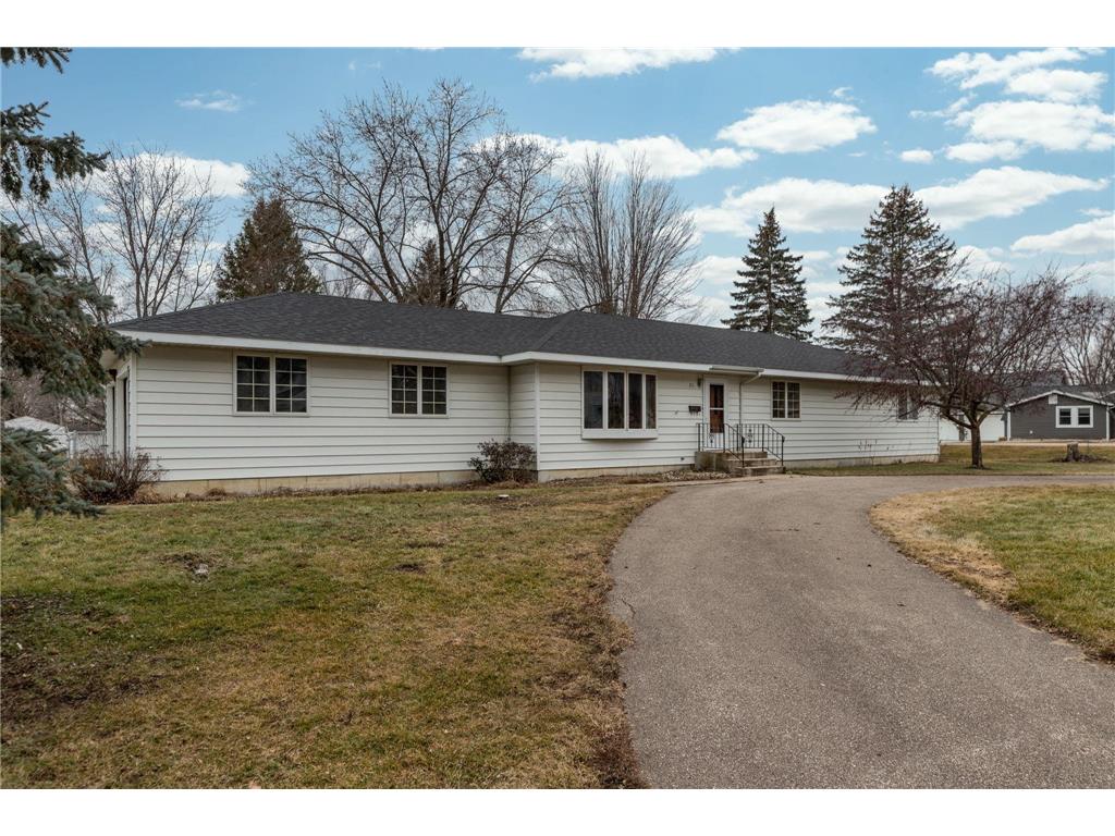 311 6th Street W Mantorville MN 55955 6489813 image1