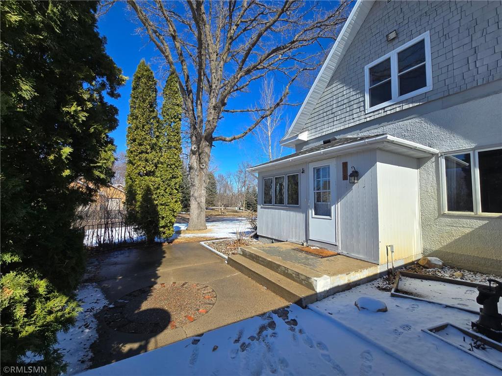311 Big Woods Lane Annandale MN 55302 7031200 image7