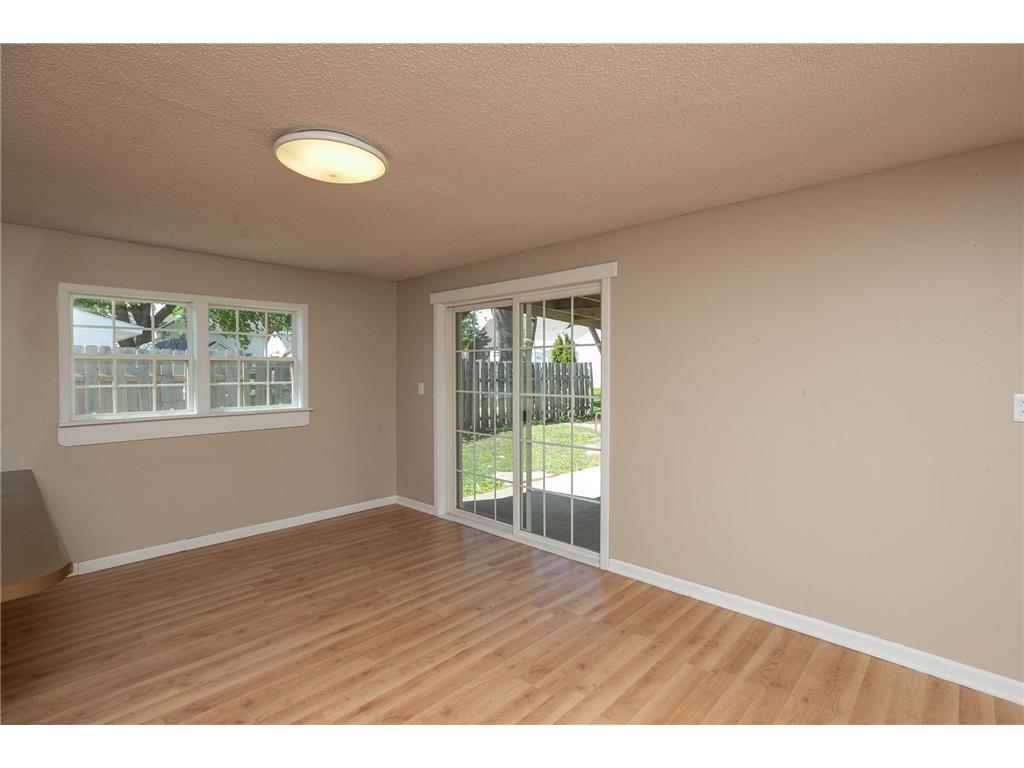 311 Center Avenue S Eyota MN 55934 7074160 image12