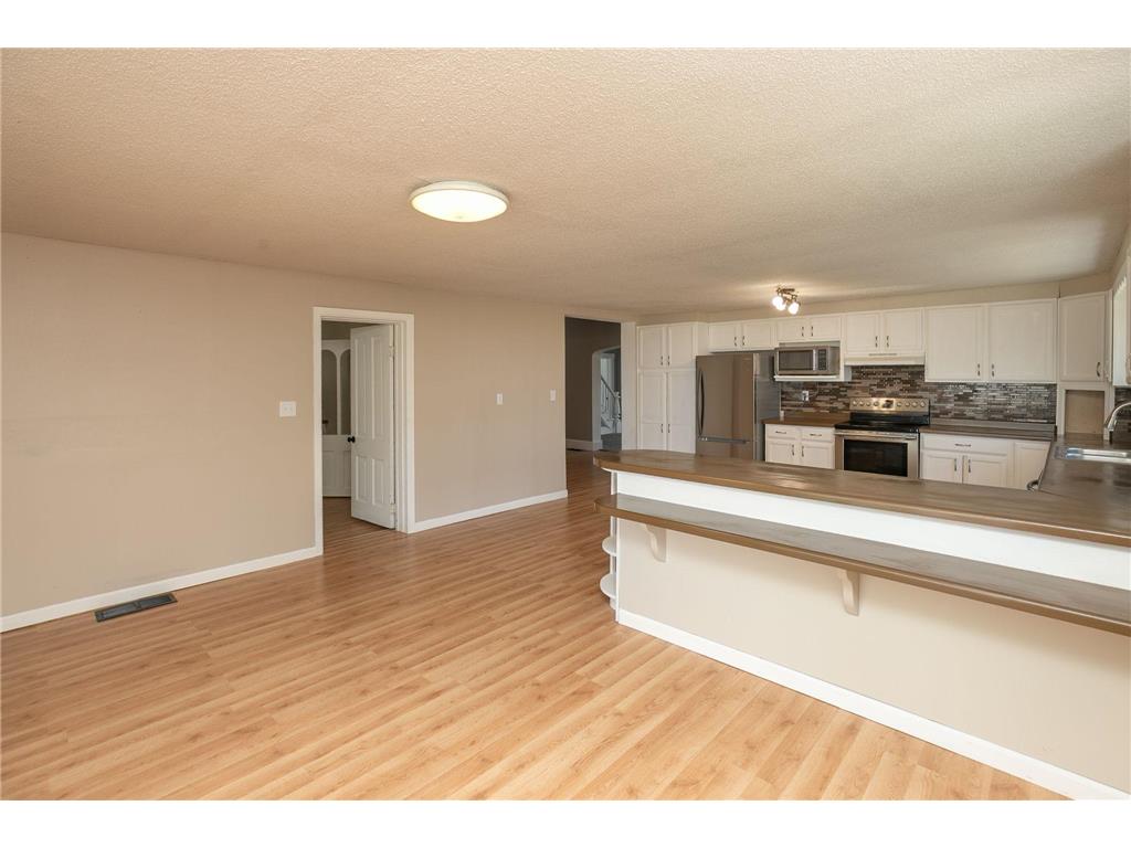 311 Center Avenue S Eyota MN 55934 7074160 image14