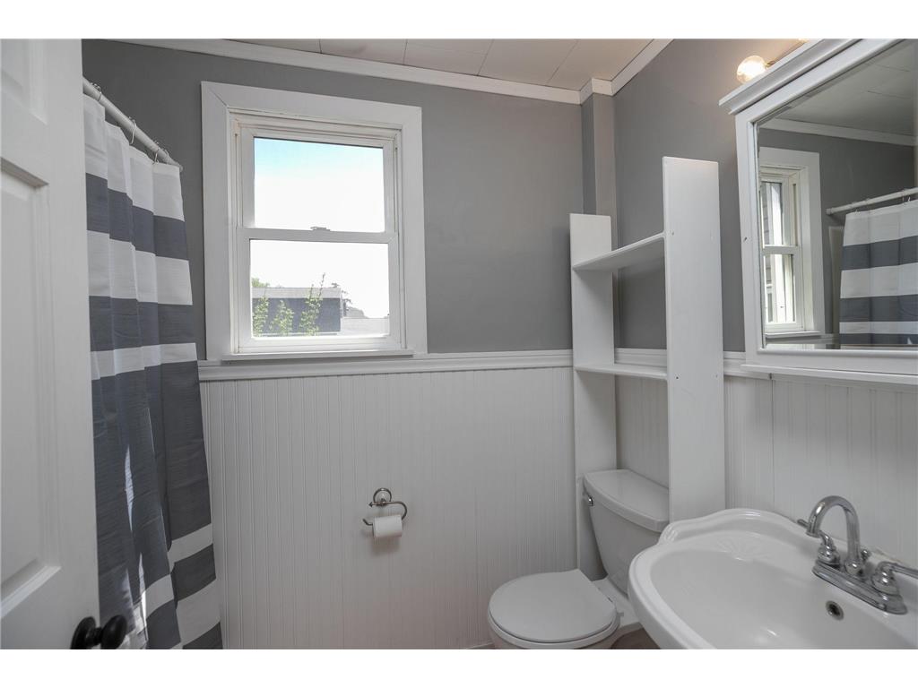 311 Center Avenue S Eyota MN 55934 7074160 image24