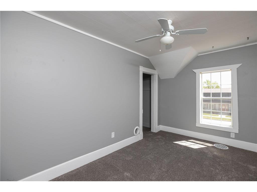 311 Center Avenue S Eyota MN 55934 7074160 image27