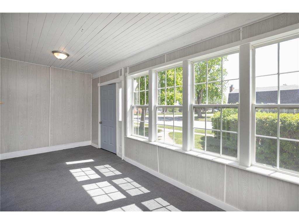 311 Center Avenue S Eyota MN 55934 7074160 image3
