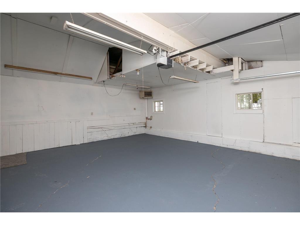311 Center Avenue S Eyota MN 55934 7074160 image32