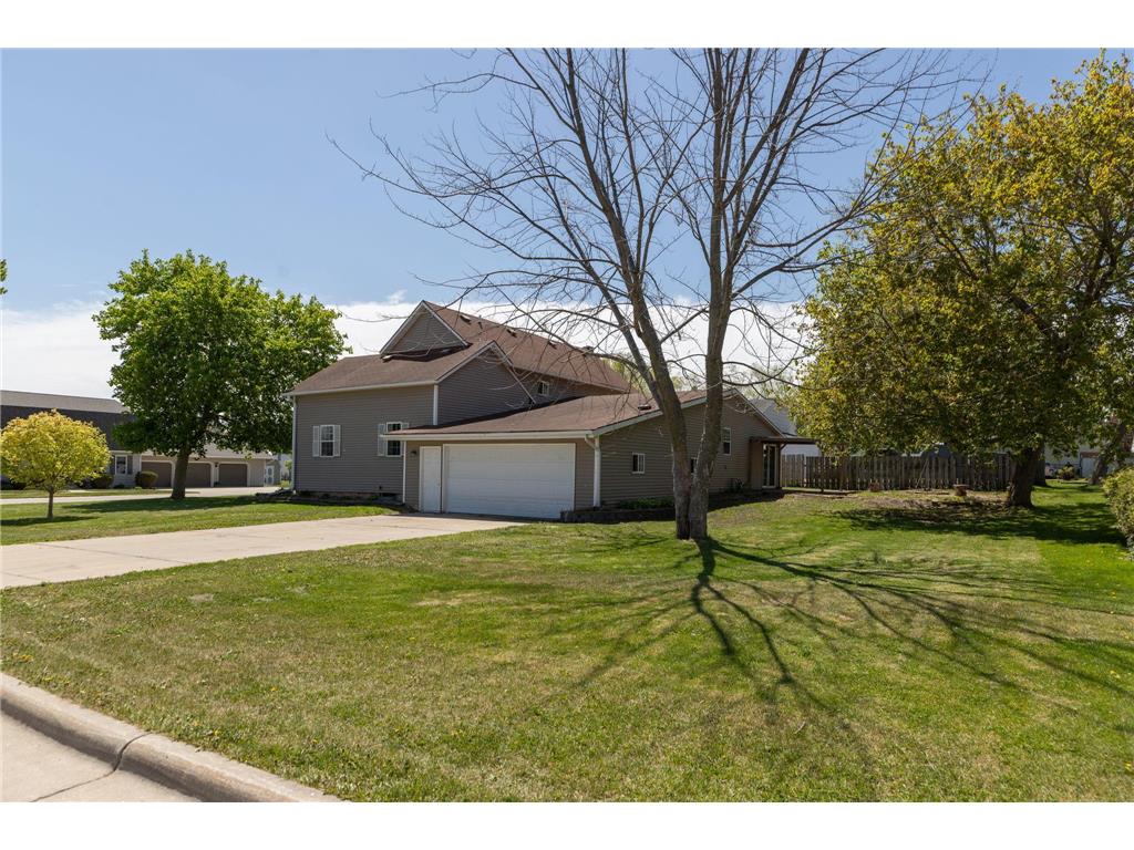 311 Center Avenue S Eyota MN 55934 7074160 image33
