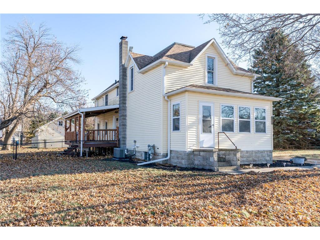 311 Central Avenue N Mapleton MN 56065 6635037 image1