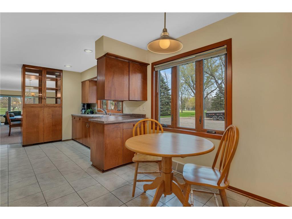 311 E Oak Avenue Olivia MN 56277 7052588 image13