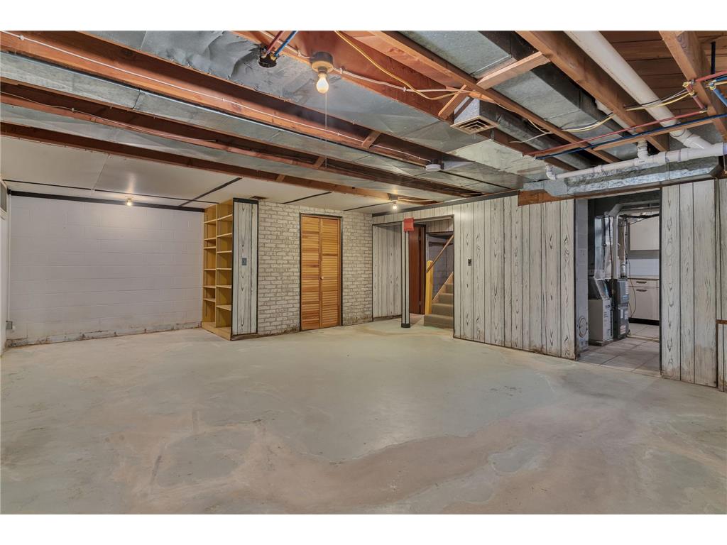 311 E Oak Avenue Olivia MN 56277 7052588 image22