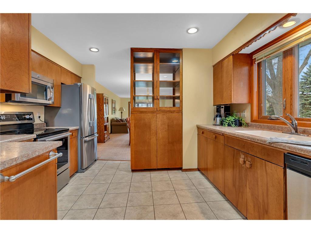 311 E Oak Avenue Olivia MN 56277 7052588 image9