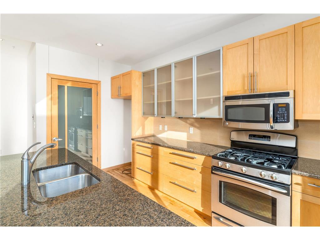 311 E Superior Street #704 Duluth MN 55802 7011686 image16