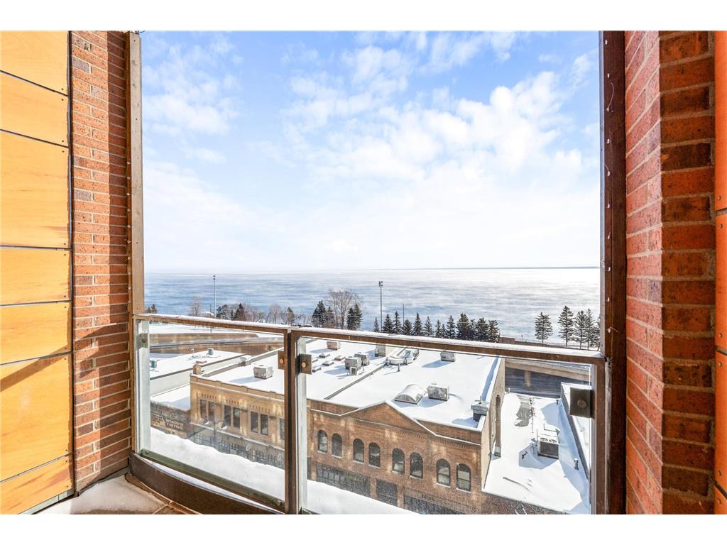 311 E Superior Street #704 Duluth MN 55802 7011686 image17