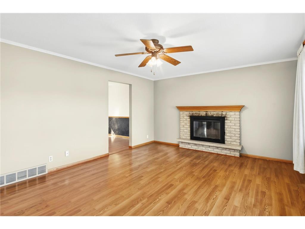 311 Eagle Ridge Circle Burnsville MN 55337 7073248 image13