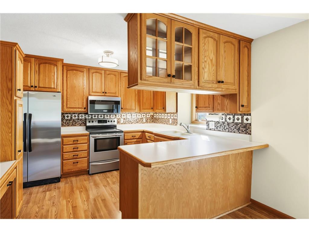 311 Eagle Ridge Circle Burnsville MN 55337 7073248 image18