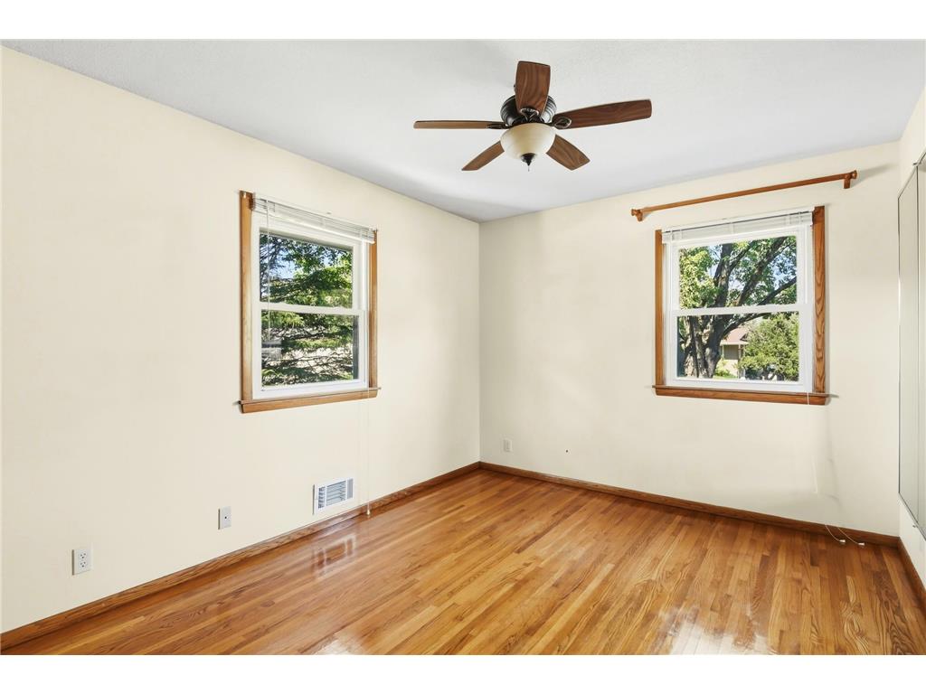 311 Eagle Ridge Circle Burnsville MN 55337 7073248 image25