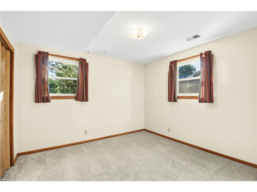 311 Eagle Ridge Circle Burnsville MN 55337 7073248 image29