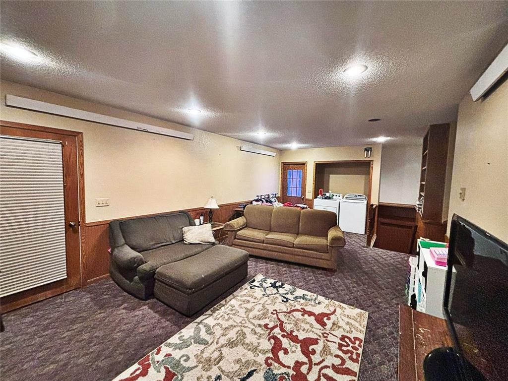 311 Front Street E Redwood Falls MN 56283 6812086 image14