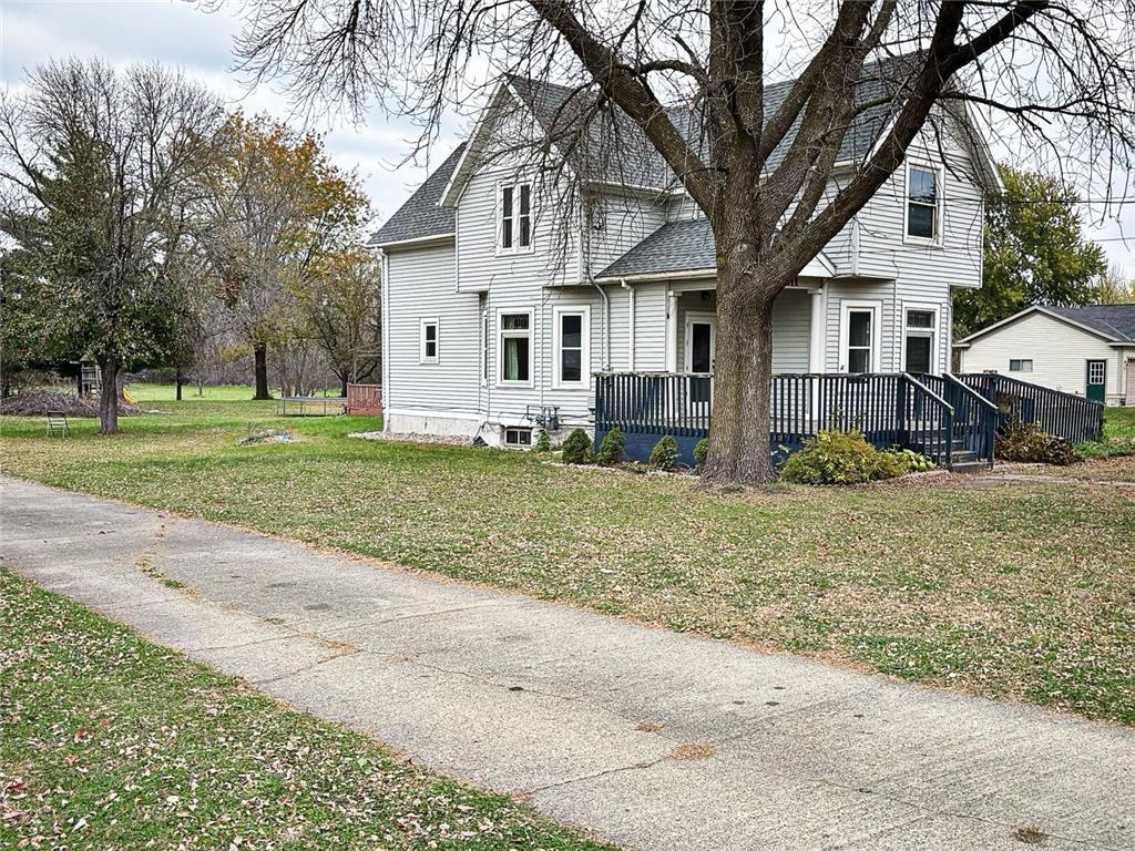 311 Front Street E Redwood Falls MN 56283 6812086 image3