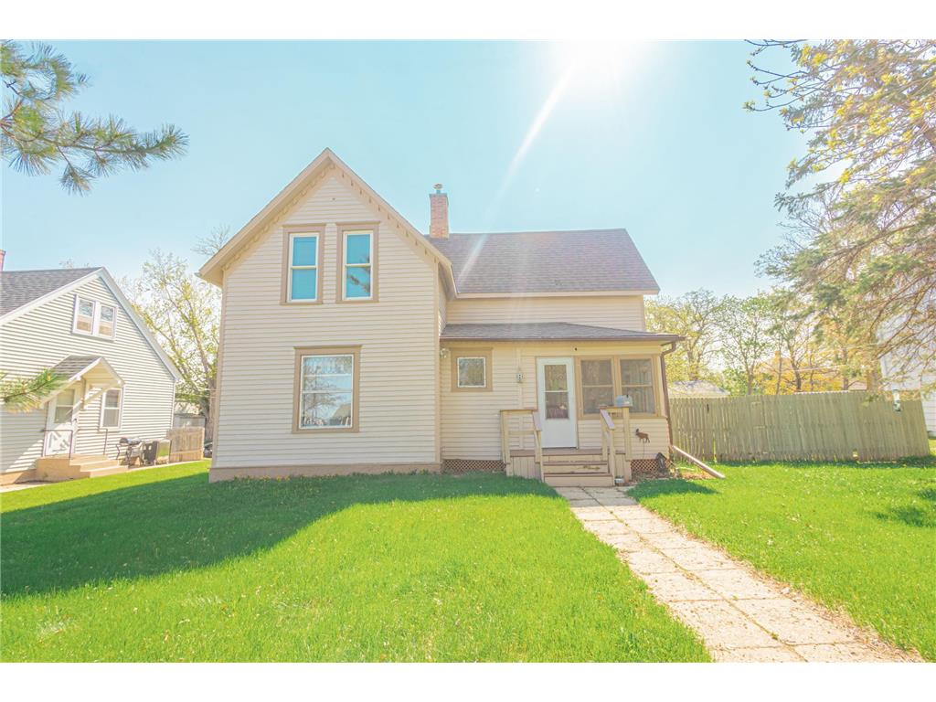 311 Irving Street Alexandria MN 56308 6371408 image1