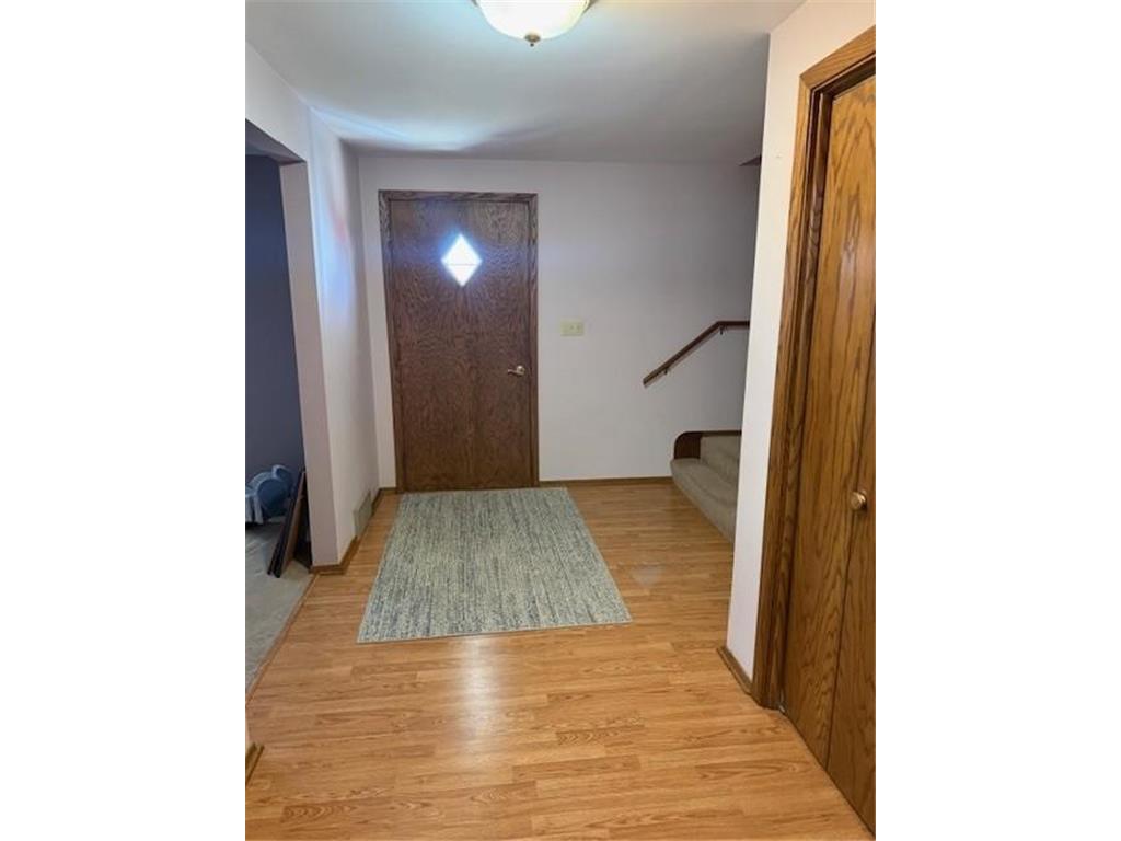 311 Meredith Road Albert Lea MN 56007 7035687 image4