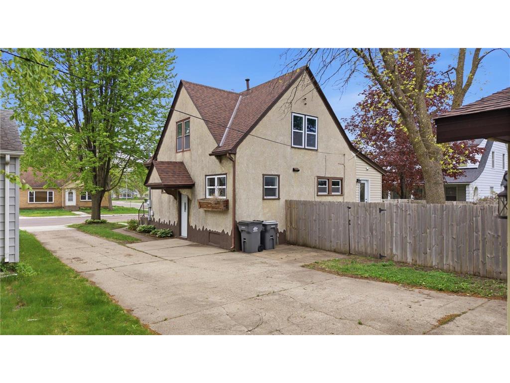 311 Murphy Street Foley MN 56329 7059562 image4