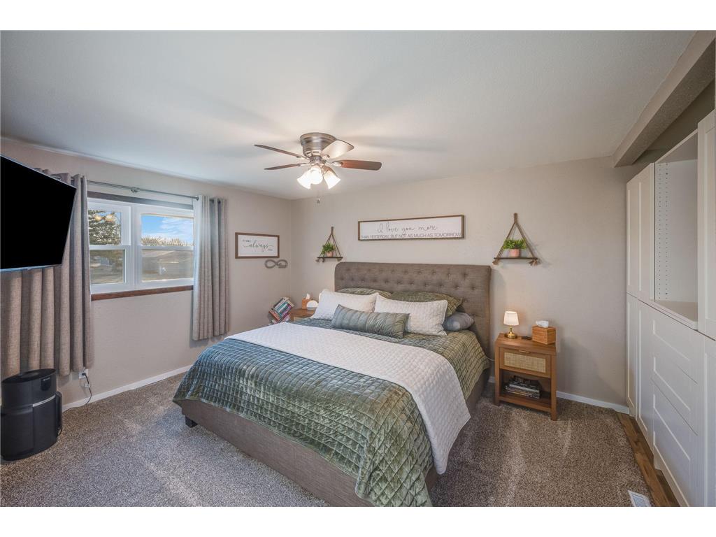 311 N Manyaska Street Sherburn MN 56171 7034138 image11