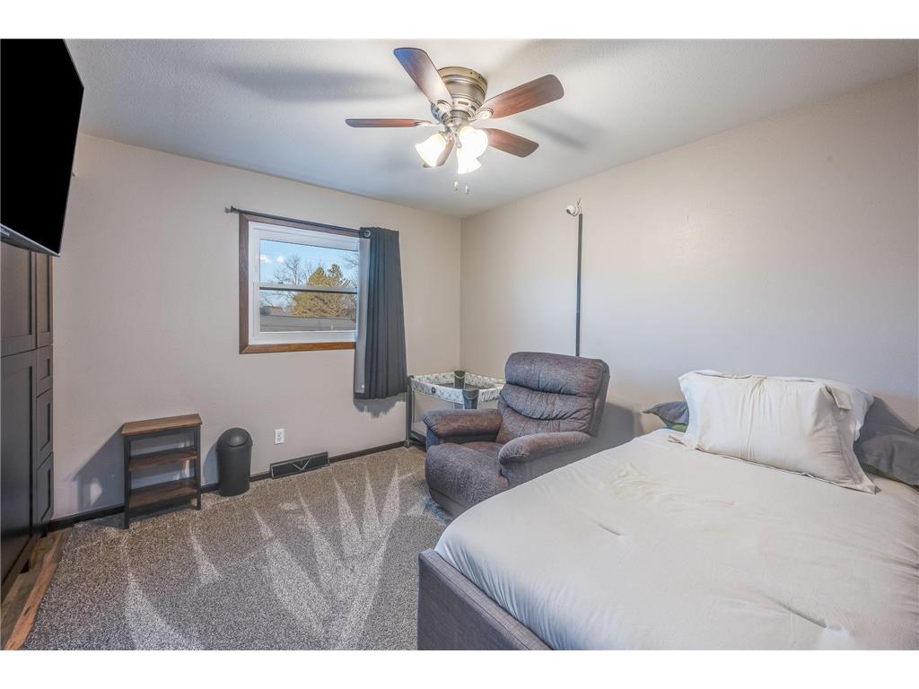 311 N Manyaska Street Sherburn MN 56171 7034138 image15