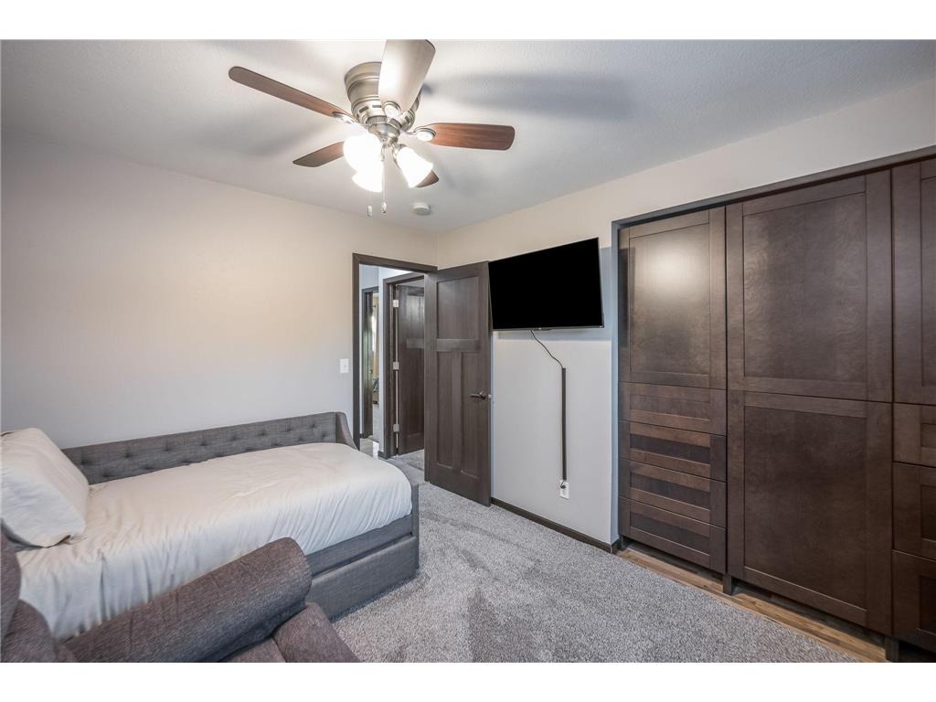 311 N Manyaska Street Sherburn MN 56171 7034138 image16