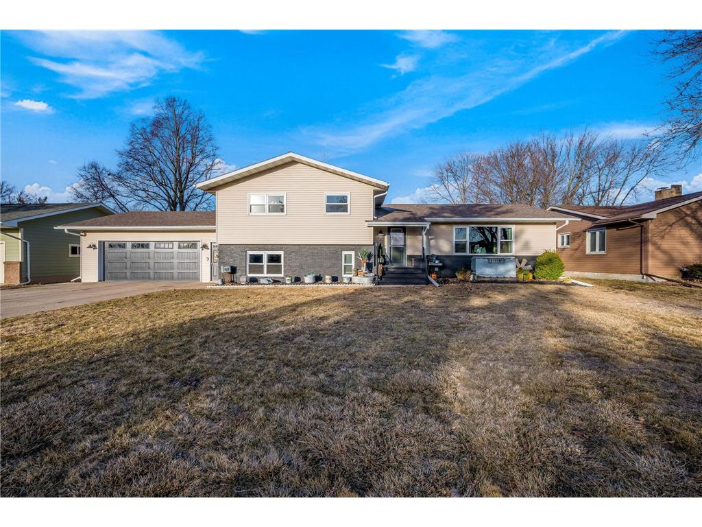 311 N Manyaska Street Sherburn MN 56171 7034138 image2