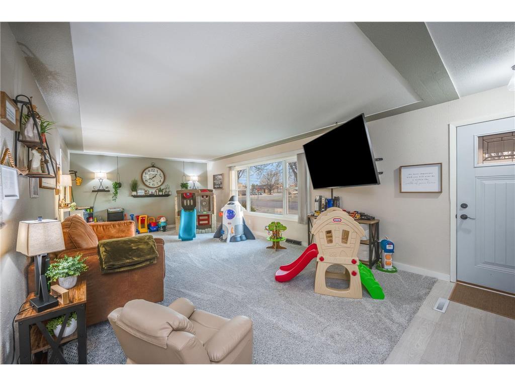 311 N Manyaska Street Sherburn MN 56171 7034138 image4