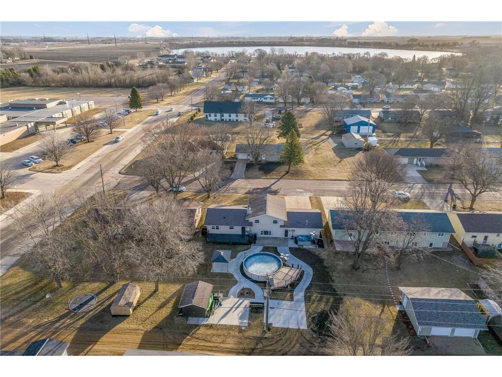 311 N Manyaska Street Sherburn MN 56171 7034138 image46