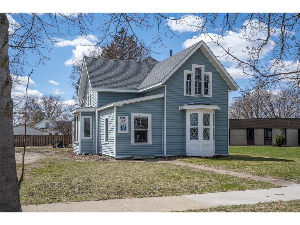 311 N Prairie Street Lake City MN 55041 6704473 image1