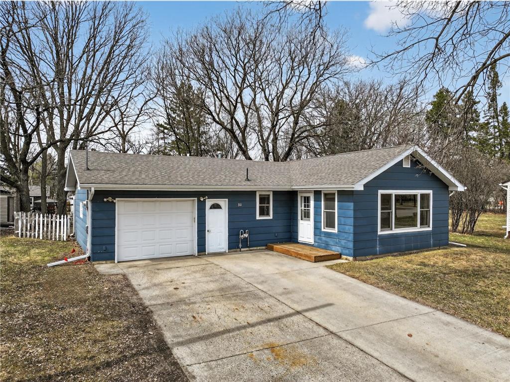 311 N Quincy Street Alexandria MN 56308 7044507 image1