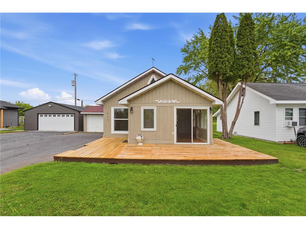 311 N Shore Drive Forest Lake MN 55025 - Forest 7079264 image3