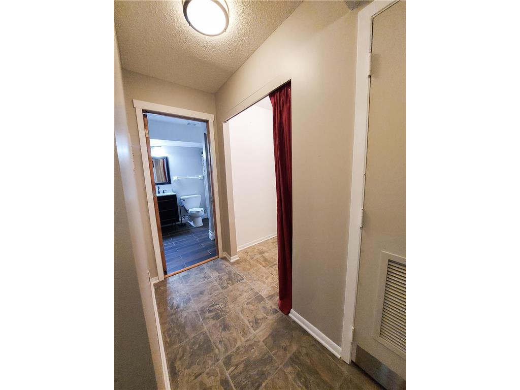 311 Pleasant Avenue #404 Saint Paul MN 55102 7029360 image19