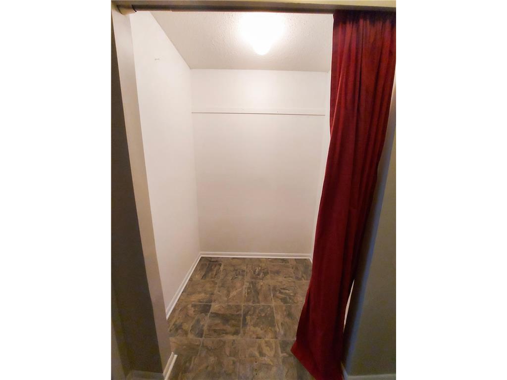 311 Pleasant Avenue #404 Saint Paul MN 55102 7029360 image20